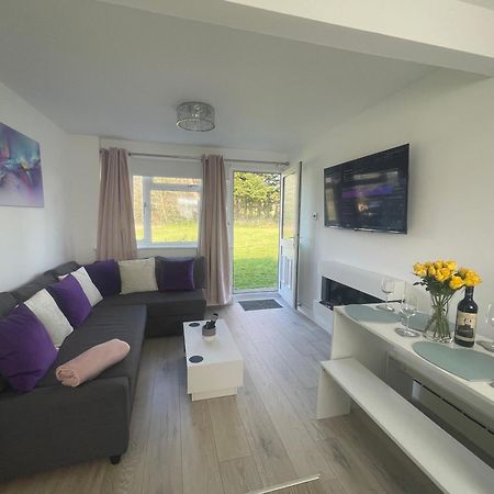 Look No Further Gorgeous Newly Renovated Contemporary Chalet Sandown Bay Holiday Centre Екстер'єр фото