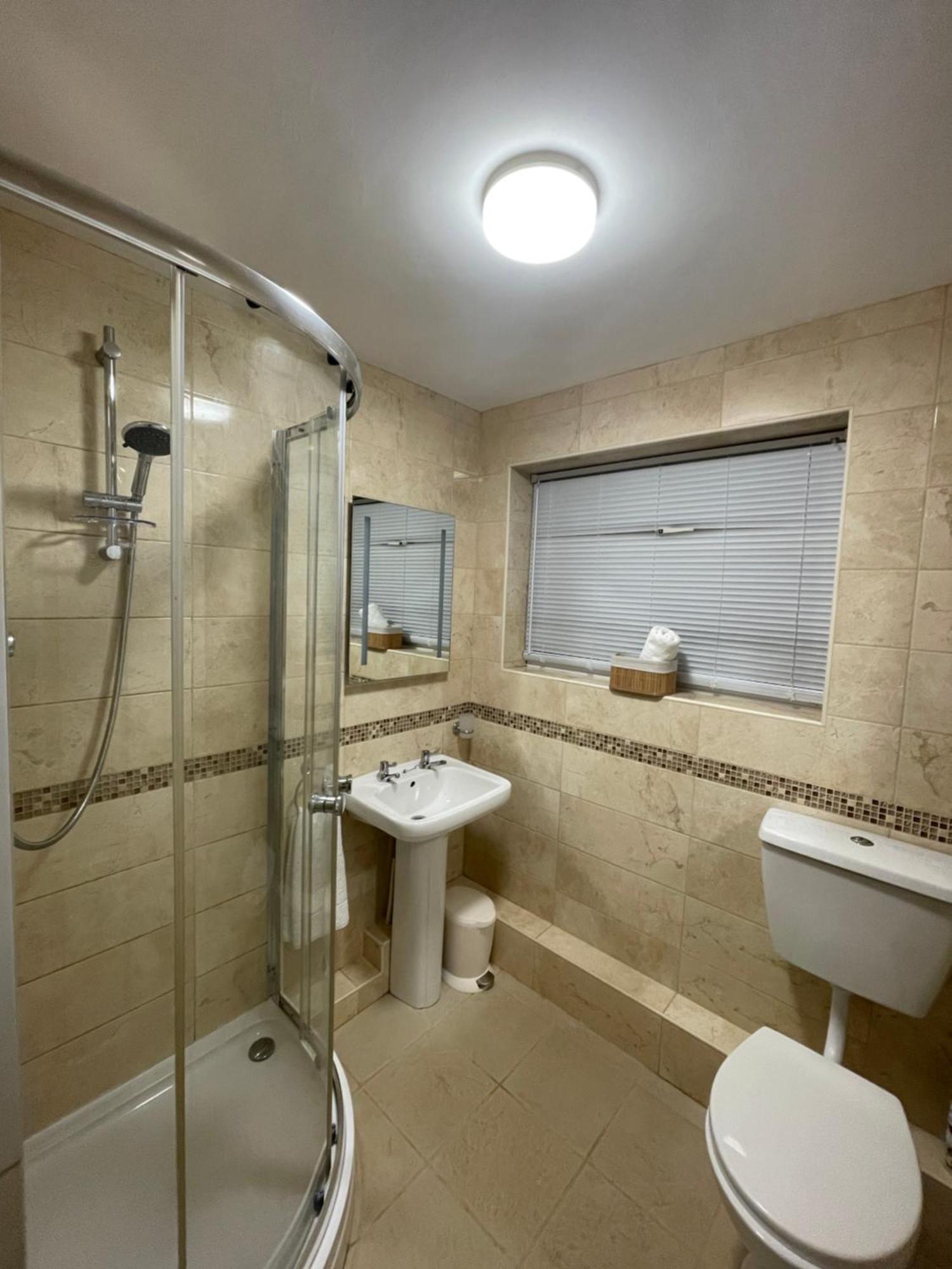 Look No Further Gorgeous Newly Renovated Contemporary Chalet Sandown Bay Holiday Centre Екстер'єр фото