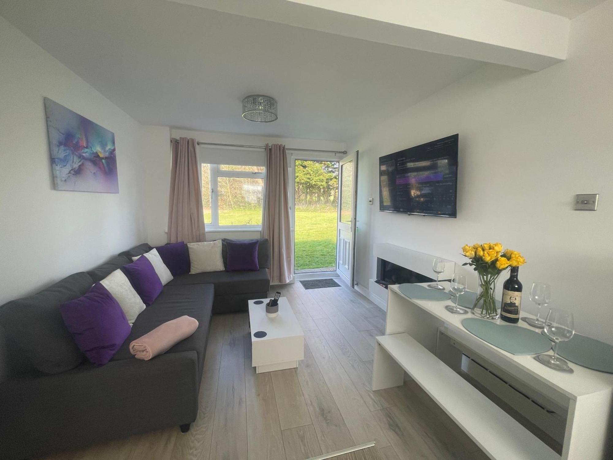 Look No Further Gorgeous Newly Renovated Contemporary Chalet Sandown Bay Holiday Centre Екстер'єр фото